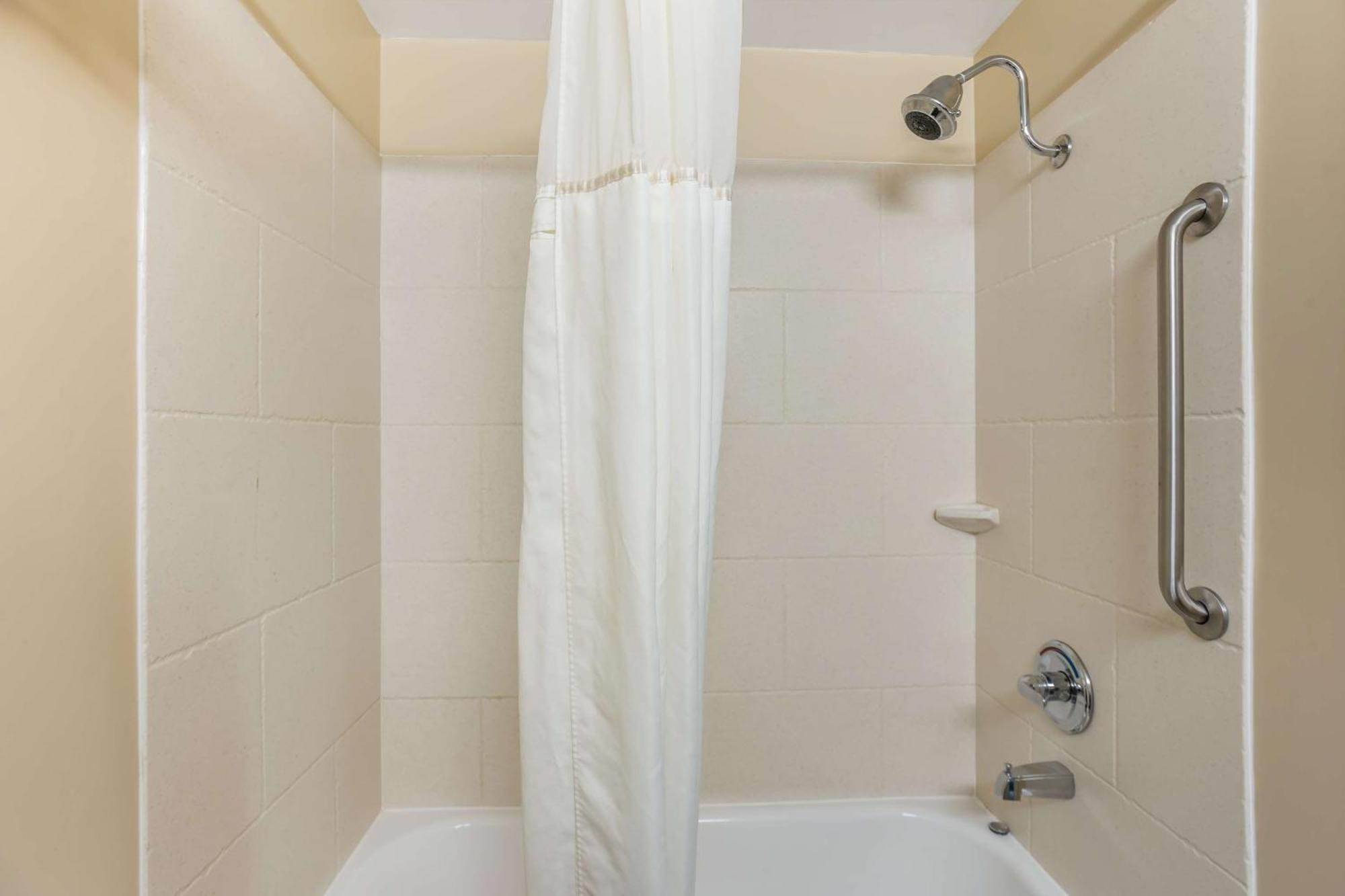Best Western PLUS University Park Inn&Suites State College Exterior foto