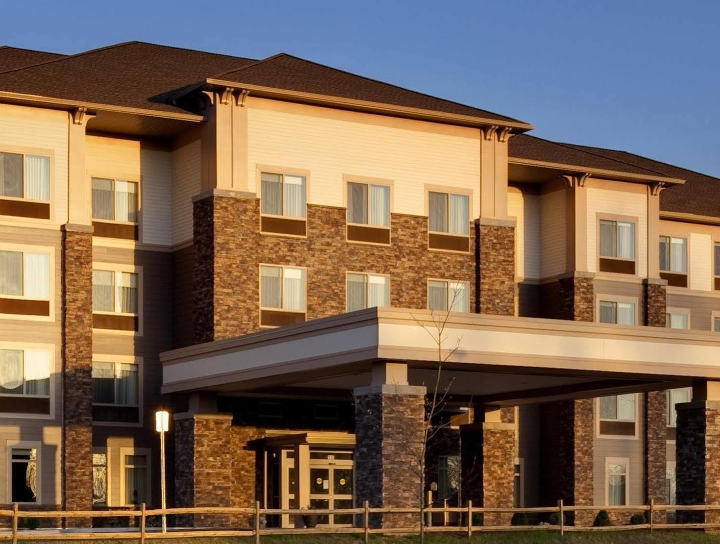 Best Western PLUS University Park Inn&Suites State College Exterior foto